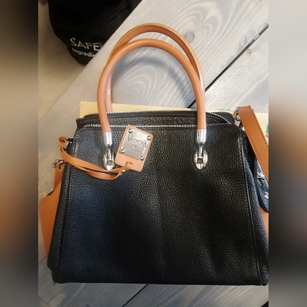 NWOT Valentina Made In Italy Purse Pebble Leather